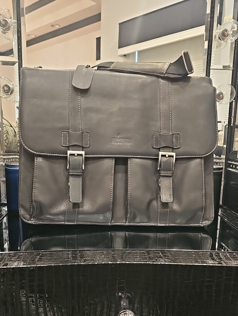 Kenneth Cole Reaction Black Leather Messenger Bag with Buckle Straps